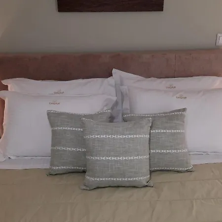 Uniqapt * Corfu (city)