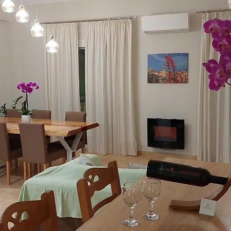 Uniqapt コルフ島