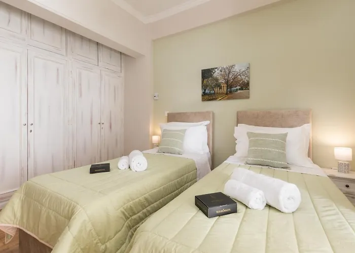 アパート Uniqapt *