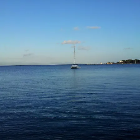 Uniqapt Апартаменты *