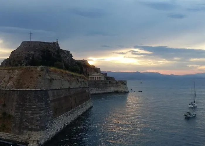 Uniqapt شقة Corfu (city)
